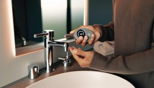 Minimální teplota teplé vody: Zákonné požadavky 55°C